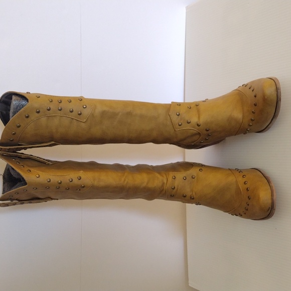 Woman’s Studded Vintage Cowgirl Western Boots Size 39 - Picture 2 of 7